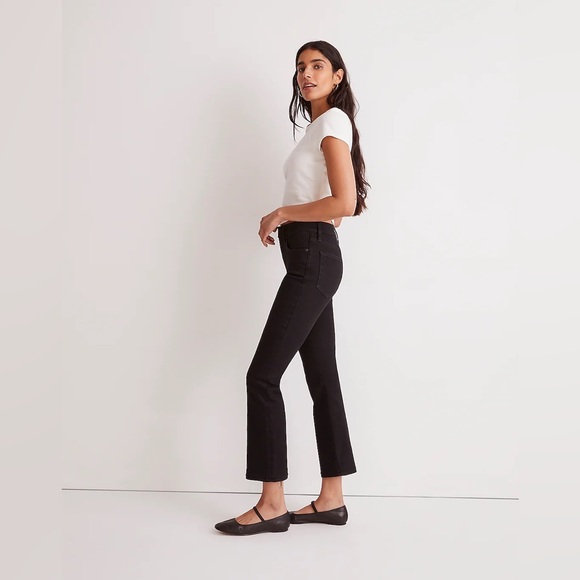 Madewell Petite Kick Out Crop Jeans NM812 Black P 26 - Picture 3 of 7